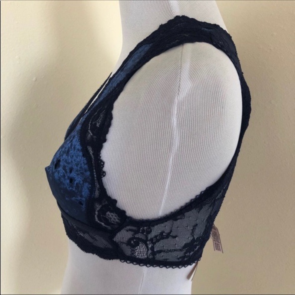 NWT Victoria’s Secret Dream Angels Velvet Bralette - Picture 4 of 4